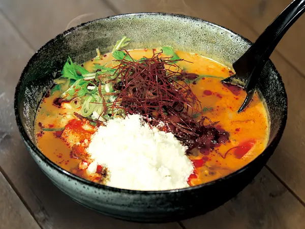 トマトチーズ担麻麺